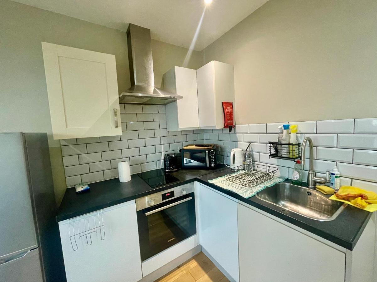 Cosy 1 Bedroom Flat! London Exteriör bild